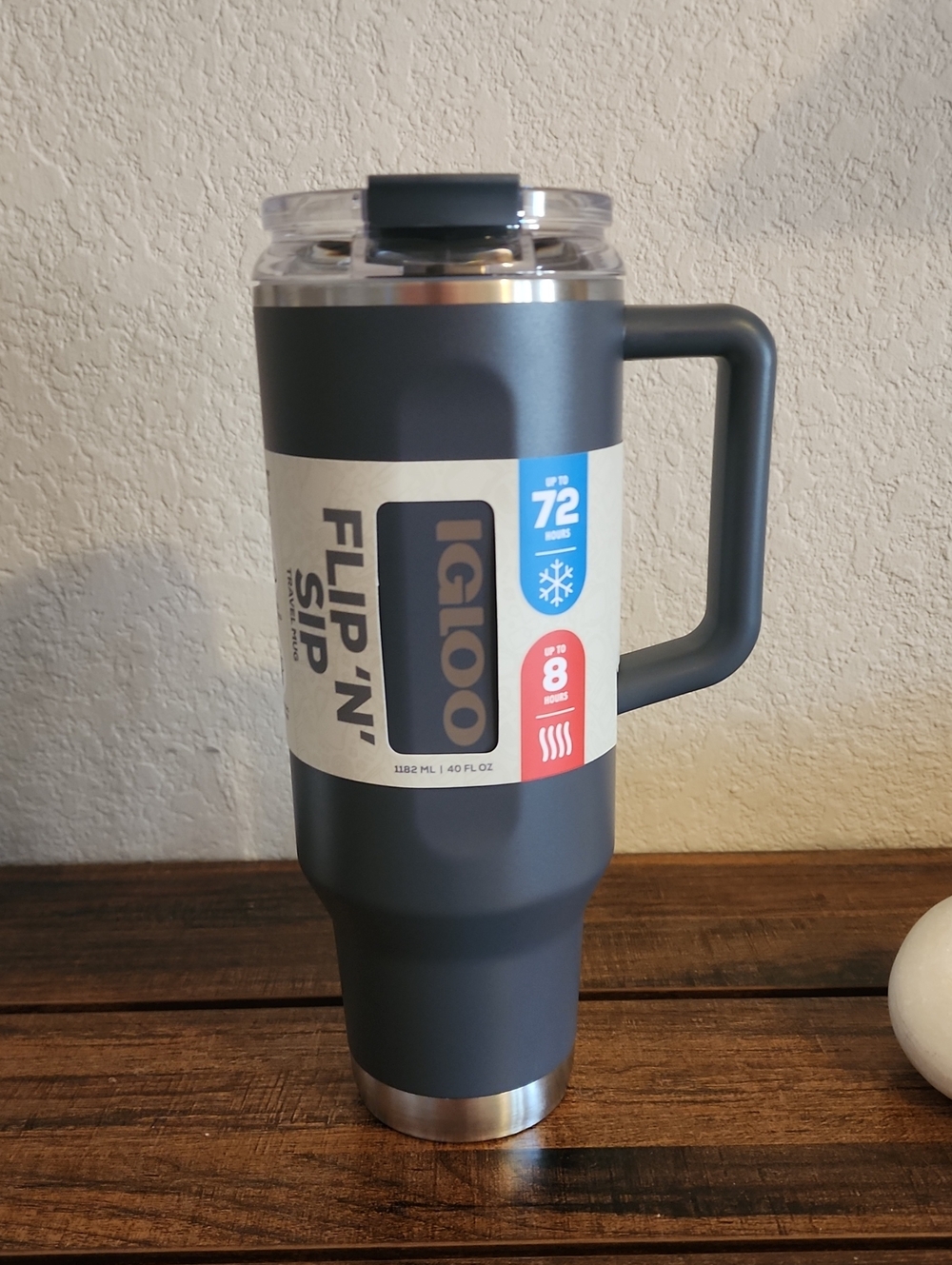 Igloo Flip-N' Sip 40oz Travel Mug - Charcoal